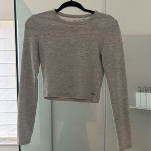 TNA Heather Gray Long Sleeve Crop Top